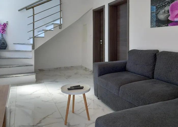 Cozy In Rastane Donje With Wifi