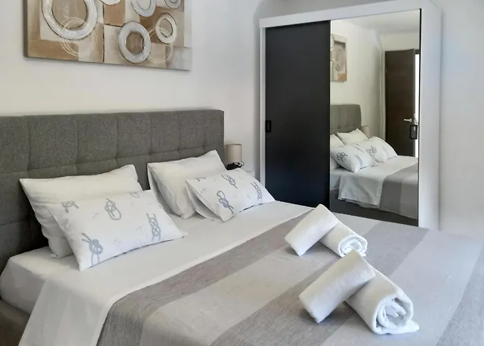 Cozy In Rastane Donje With Wifi بيت للعطل